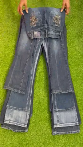 Y2K 2024 Embellished Flared Jeans (DR-143